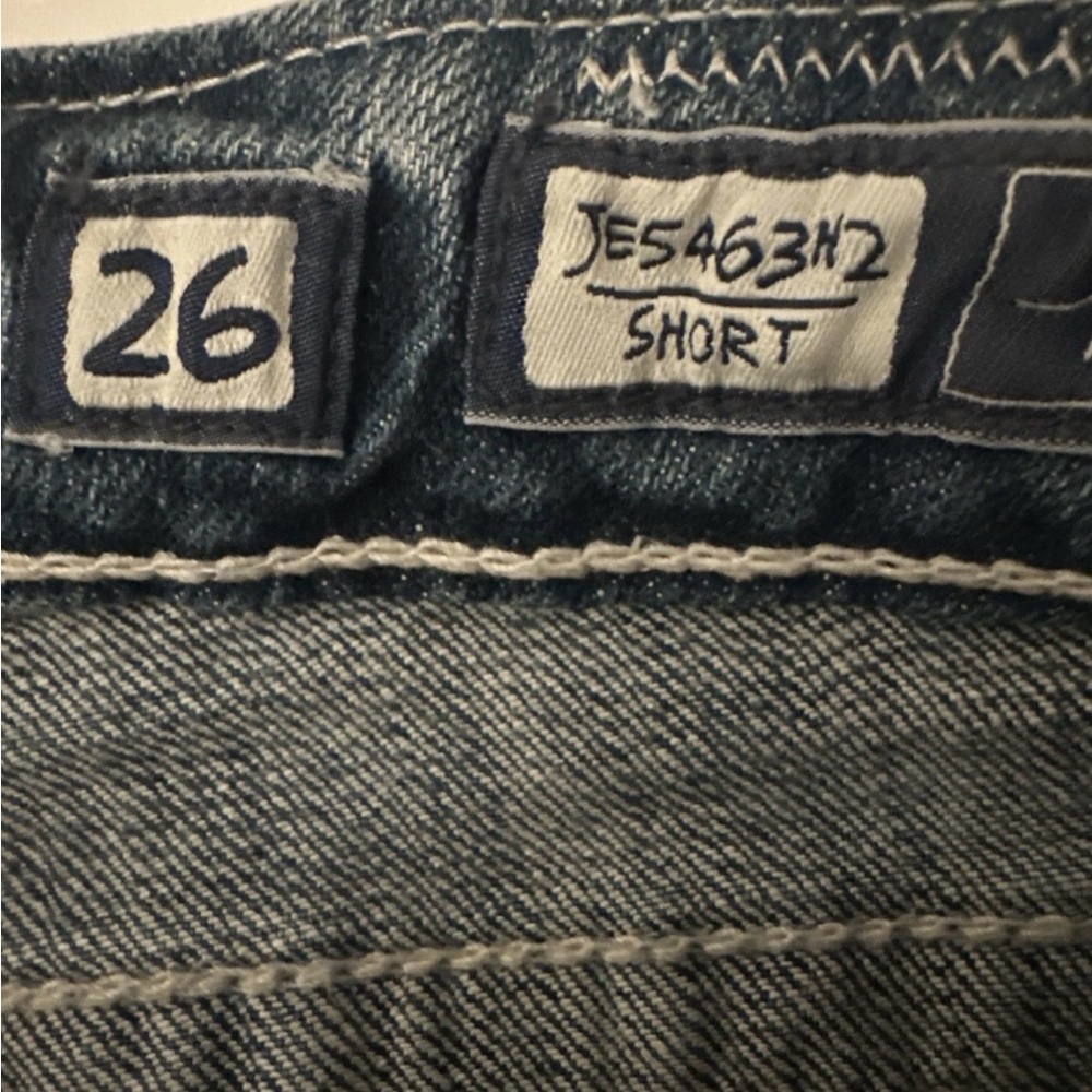 Miss Me Shorts 26 Denim Rhinestone Studs 26 X 4.5" JE5463H2 Embellished Y2K - Picture 4 of 4